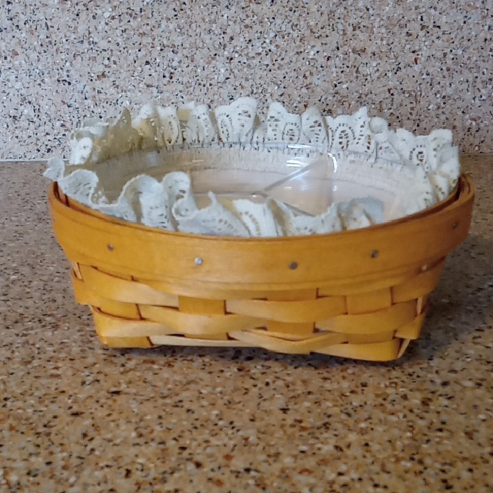 Longaberger Small Basket with White Lace Trim And Removable Liner